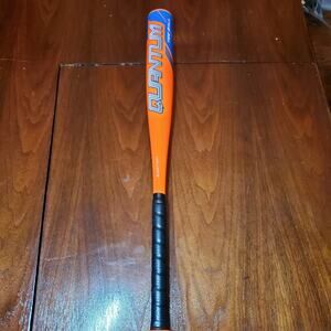 Easton Quantum T-Ball Baseball Bat 26 Inch 16 oz USA Baseball Alloy TB23QUAN10